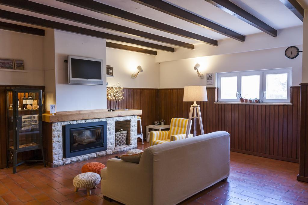 Homemoel Local Accomodation Al 상페드루 지 모엘 외부 사진